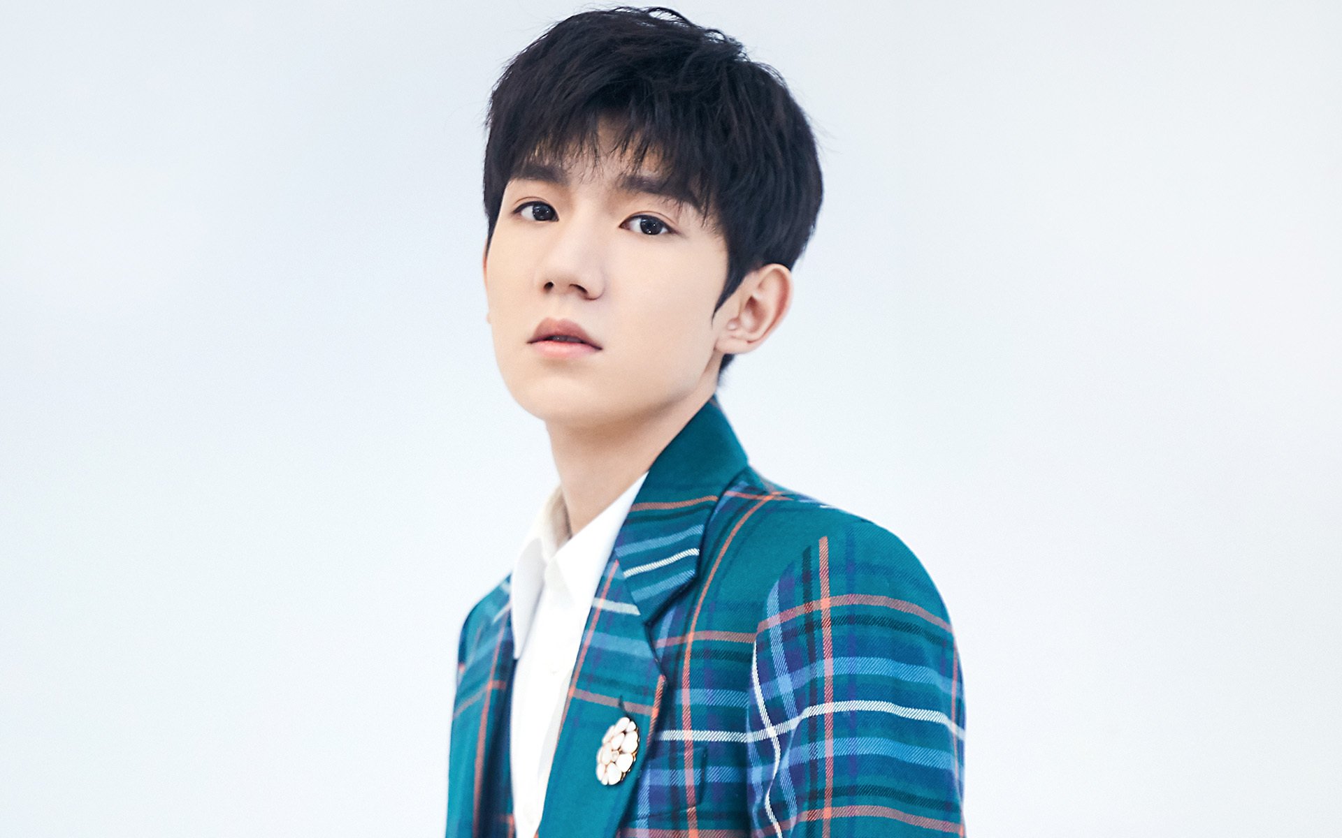 替补球员体能状态在多线作战中的再分配,球员替补是指允许一名球员退场