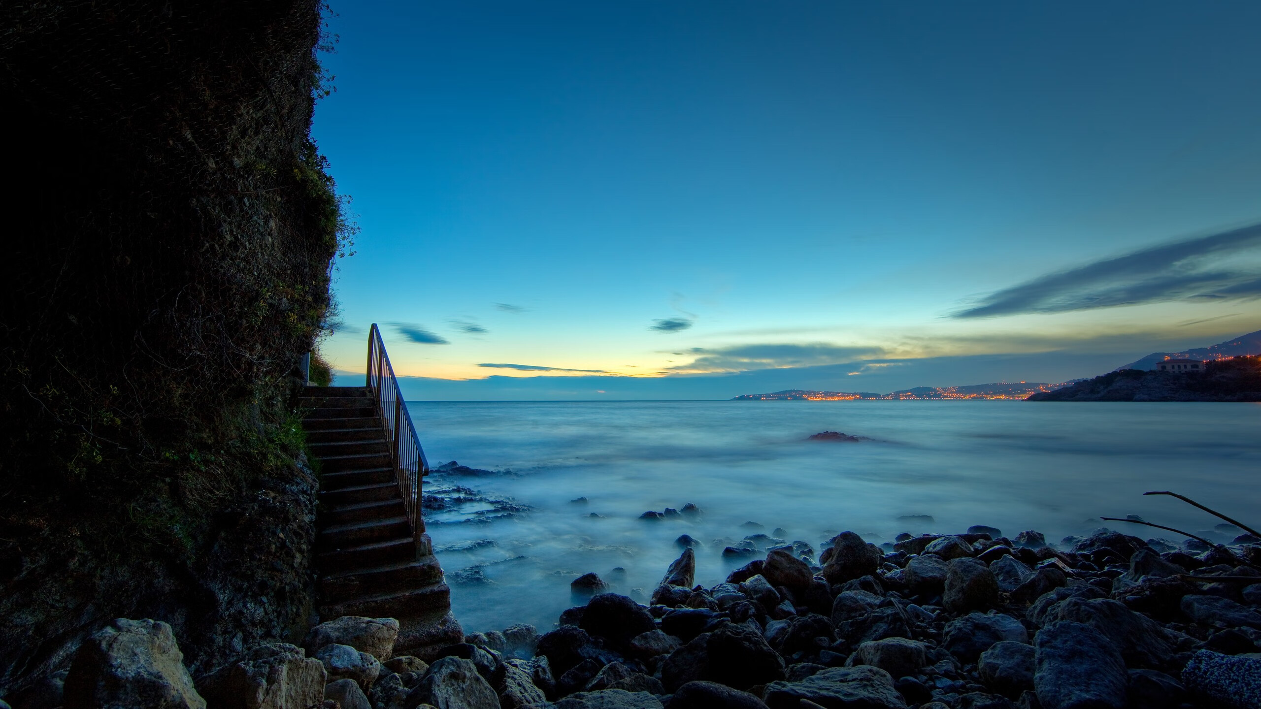 替补球员体能状态在多线作战中的再分配,球员替补是指允许一名球员退场