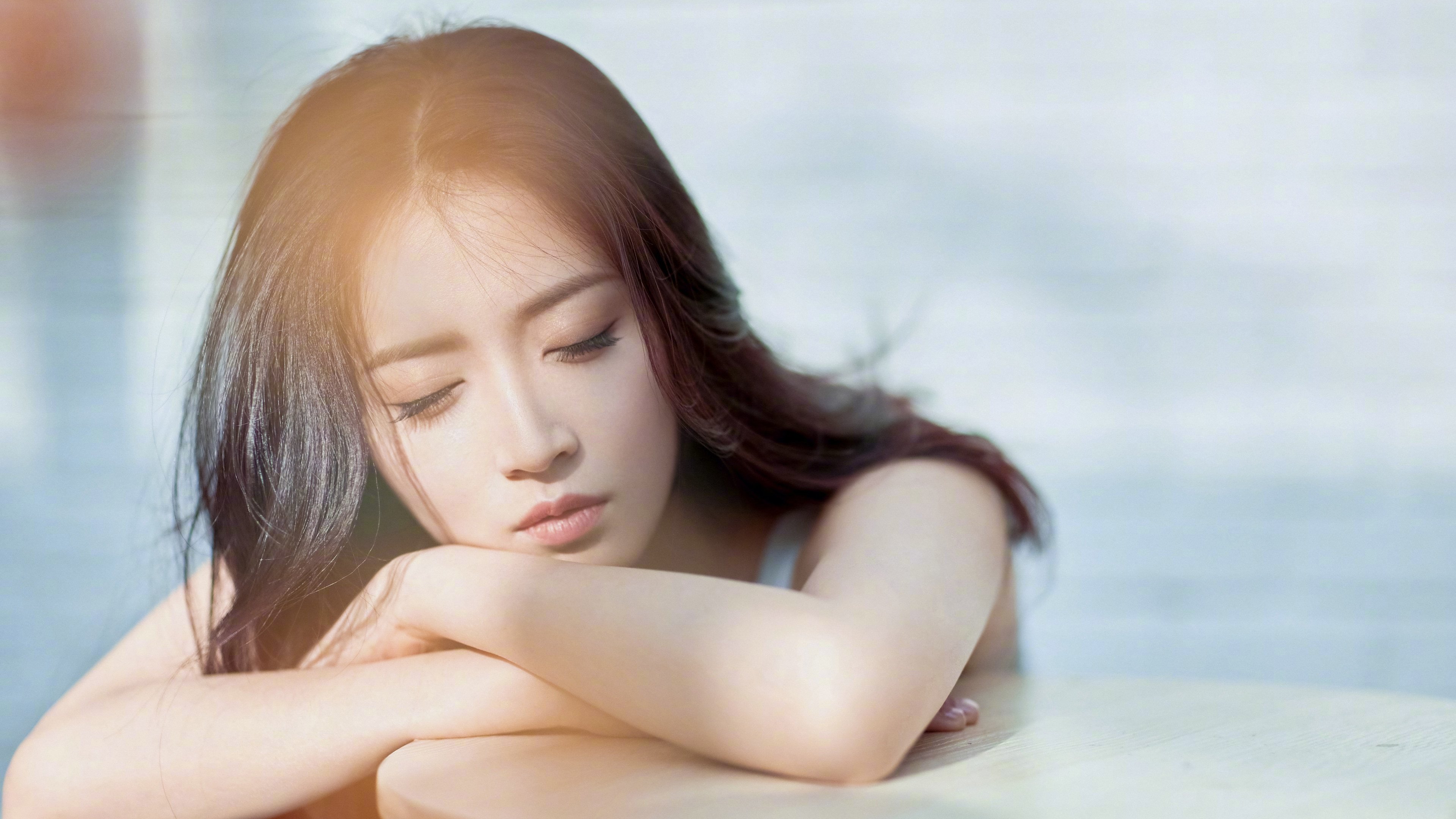 开云官网-短道速滑训练营侧重技术细节优化，短道速滑基础教学视频